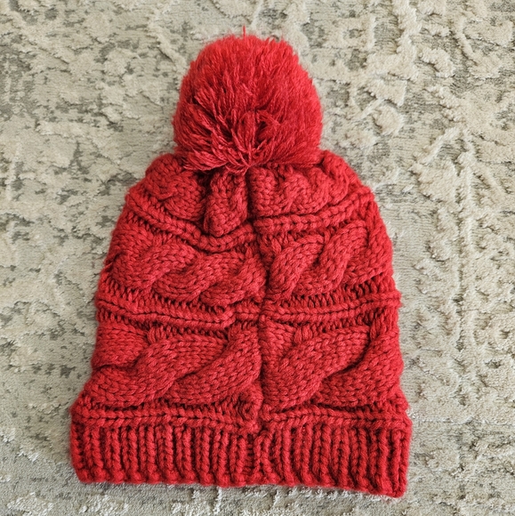 The North Face Red Beanie with Pom Pom One Size Unisex - Picture 2 of 3